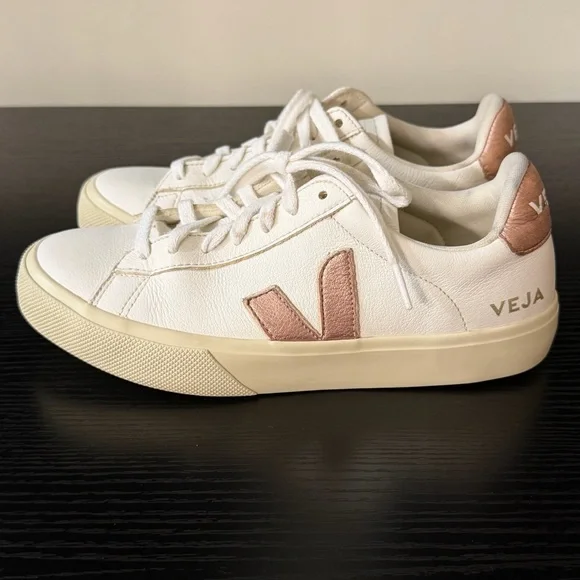 Veja Campo Sneakers - Extra White Babe - Picture 9 of 16